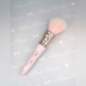 Flower Knows Angled Pink Blush Brush